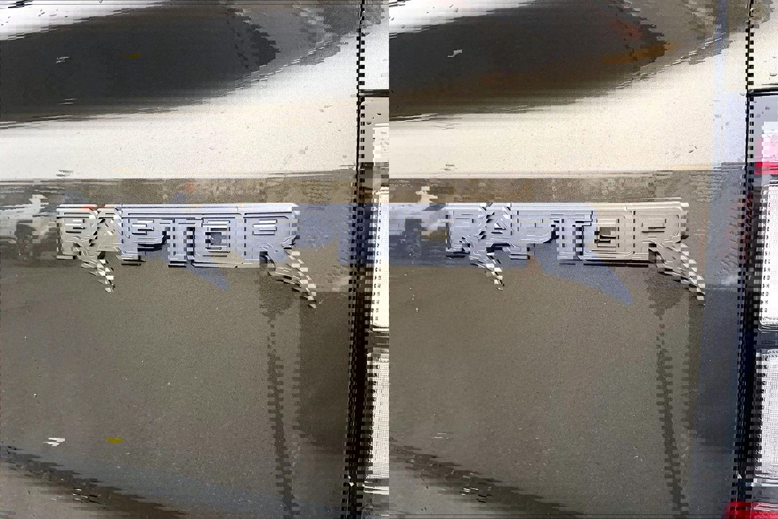 Used 2025 Ford Ranger Raptor image 8