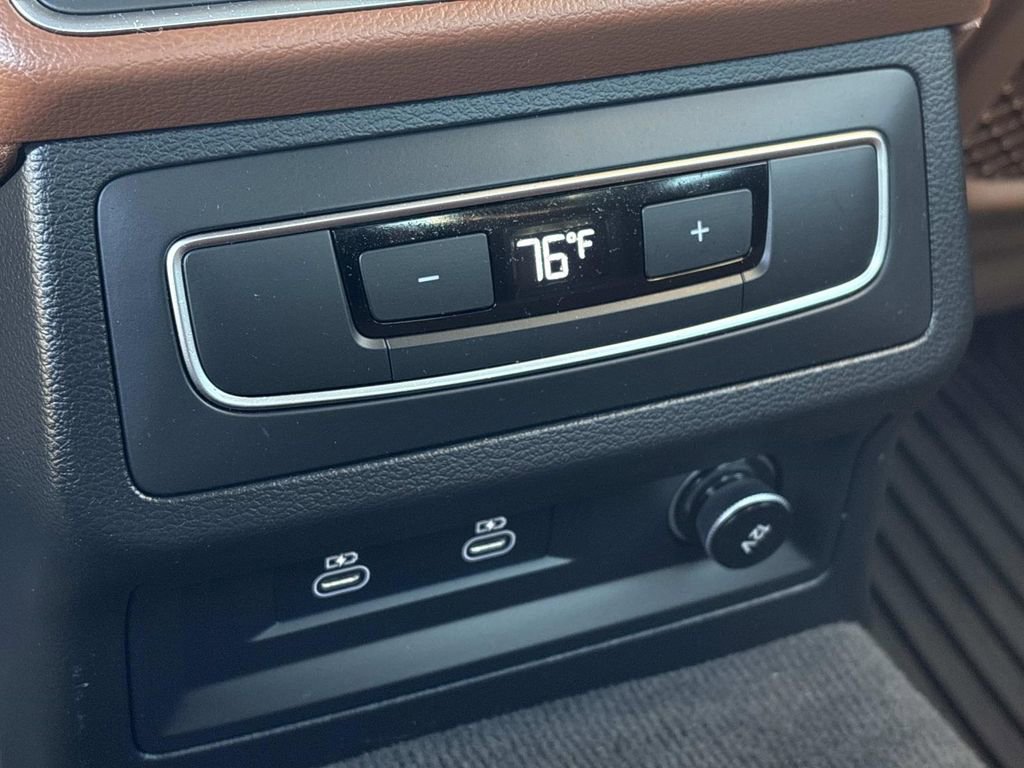 Used 2022 Audi A6 Premium Plus w/ Premium Plus Package image 18