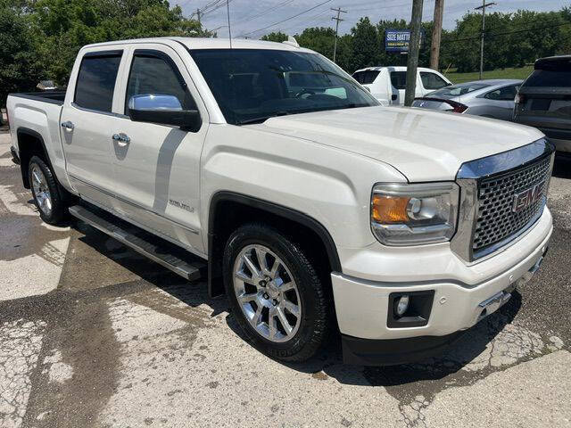 Used 2015 GMC Sierra 1500 Denali w/ Driver Alert Package AWD/4WD image 1