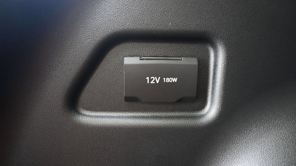 Used 2025 Hyundai Tucson SEL FWD image 19