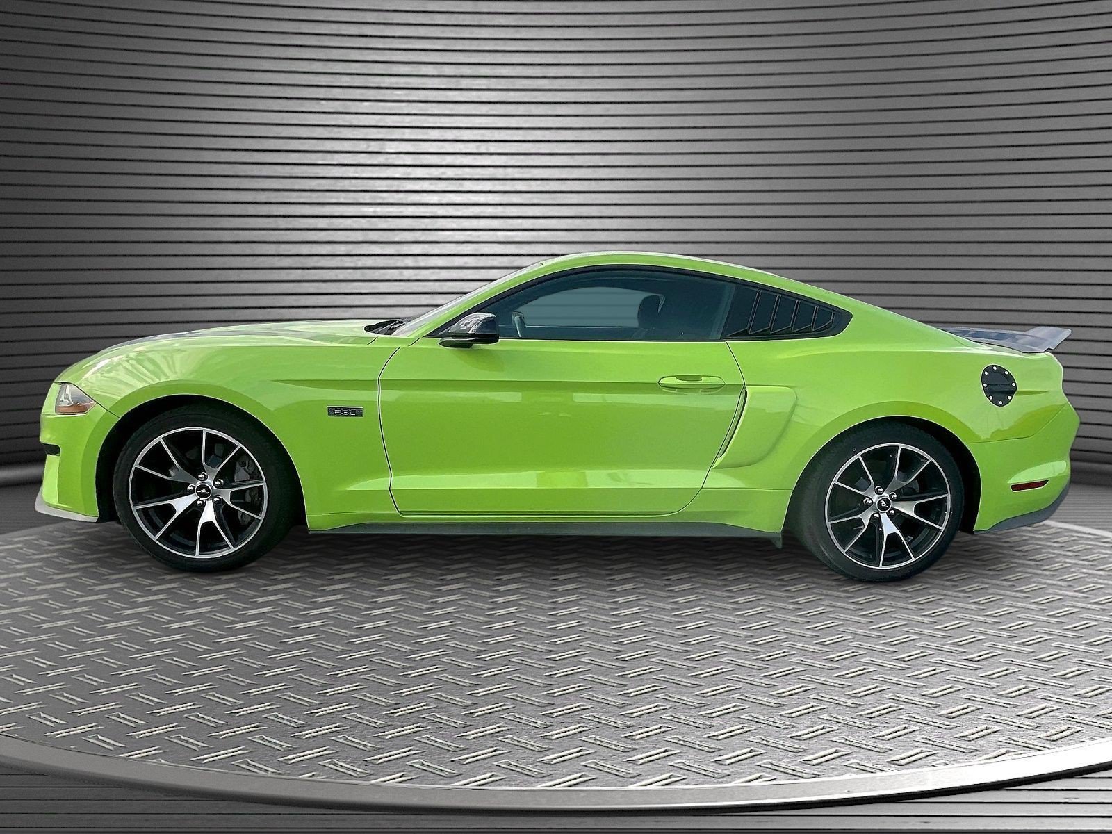 Used 2020 Ford Mustang Coupe w/ 2.3L High Performance Package RWD image 4