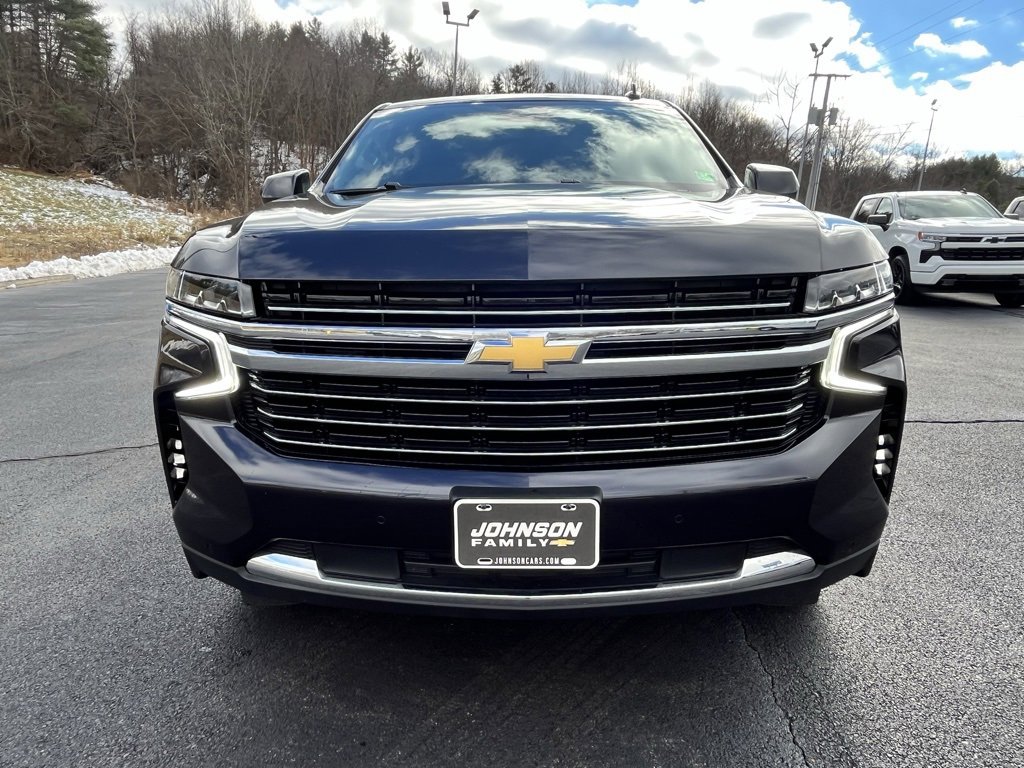 Used 2024 Chevrolet Suburban LT image 30
