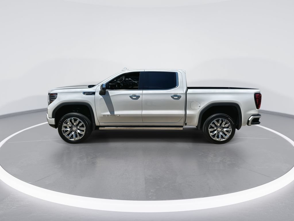 Used 2025 GMC Sierra 1500 Denali w/ Denali Reserve Package AWD/4WD image 5