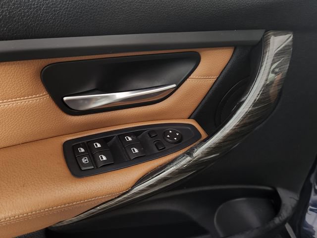 Used 2013 BMW ActiveHybrid 3 RWD image 10