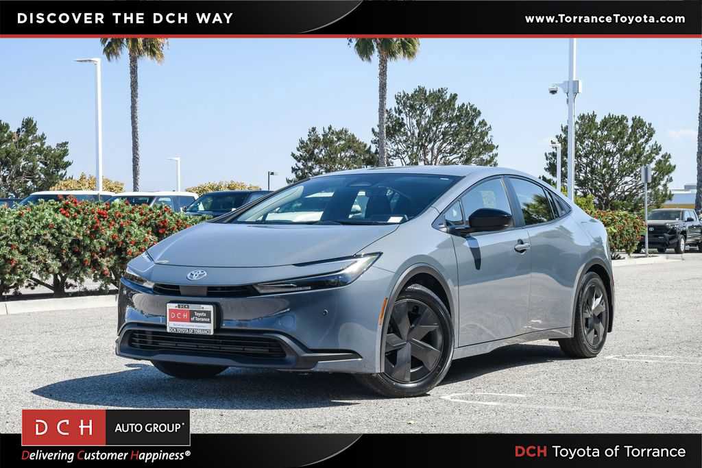 Used 2023 Toyota Prius LE FWD video 1