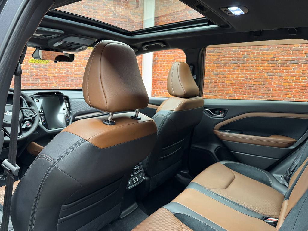 Used 2025 Subaru Forester Touring image 28