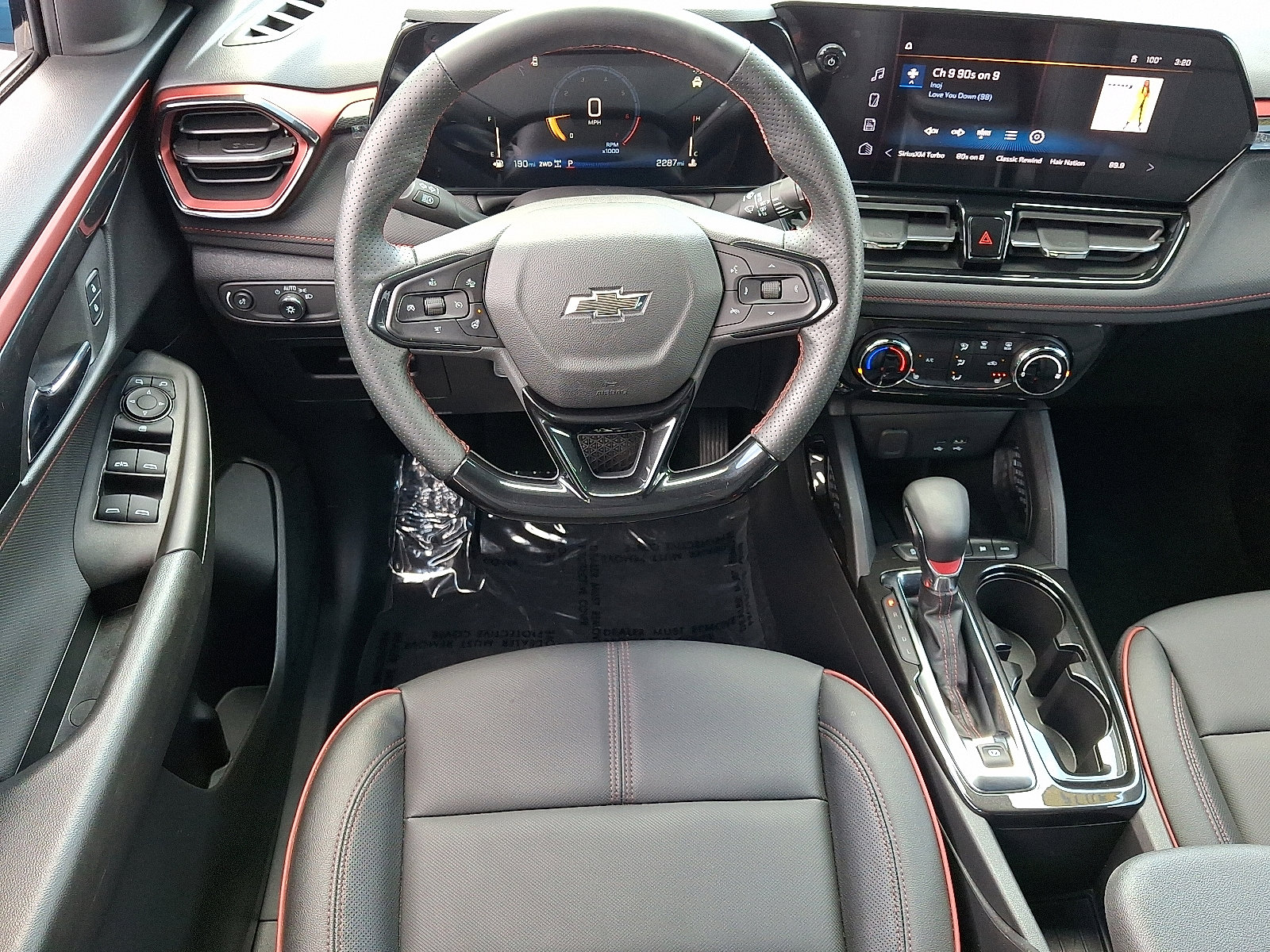 Used 2025 Chevrolet TrailBlazer RS w/ Driver Confidence Package AWD/4WD image 12