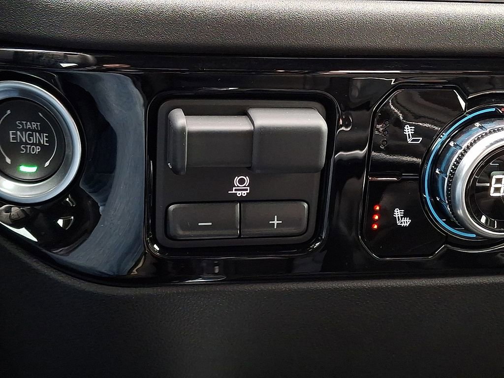 Used 2023 GMC Sierra 1500 Elevation image 24