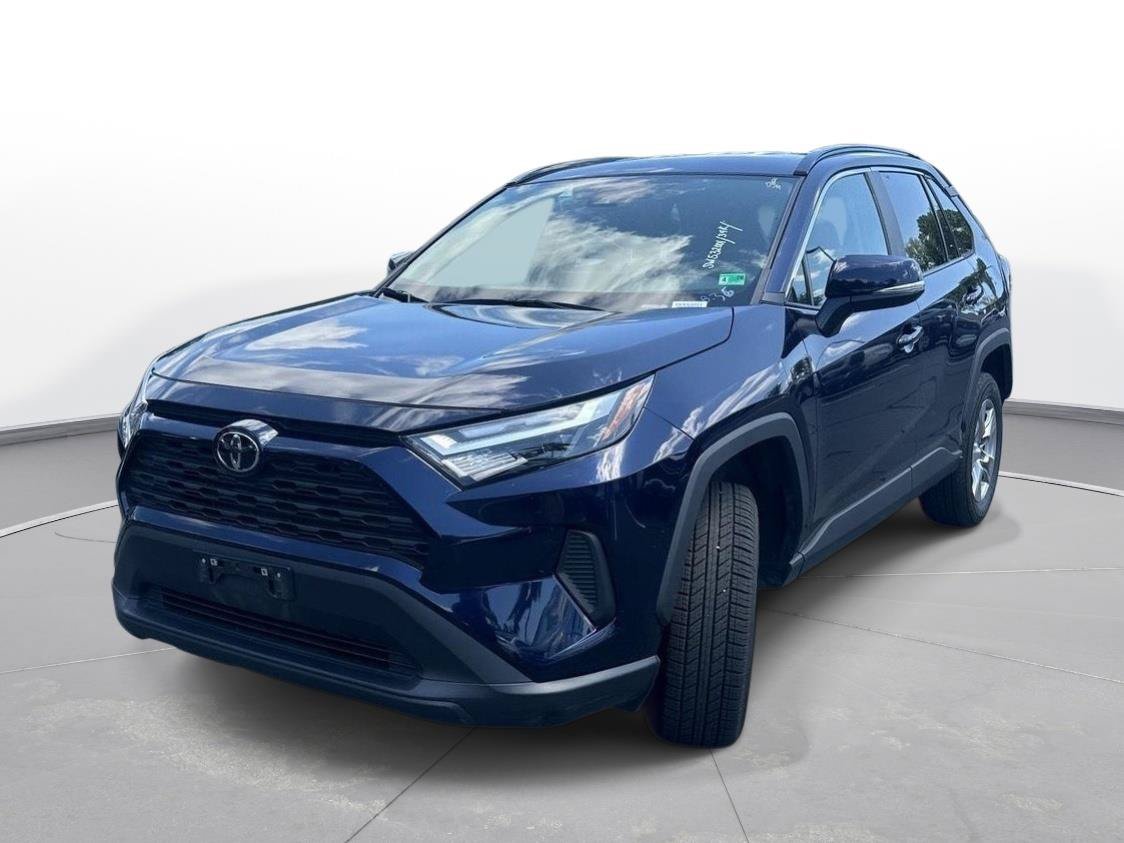 Certified 2025 Toyota RAV4 XLE AWD/4WD video 2
