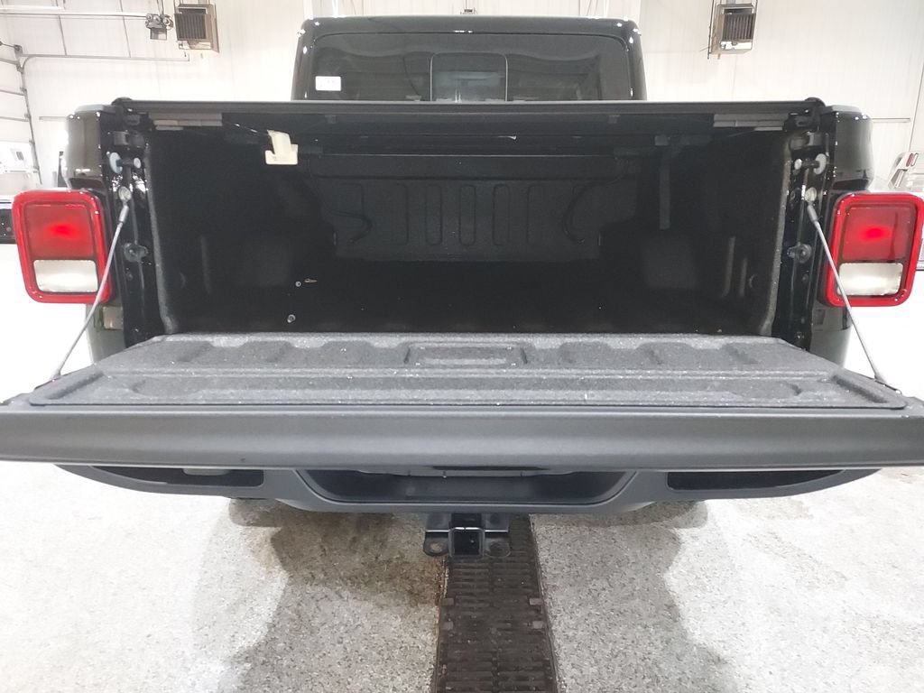 New 2026 Jeep Gladiator Sport AWD/4WD image 29