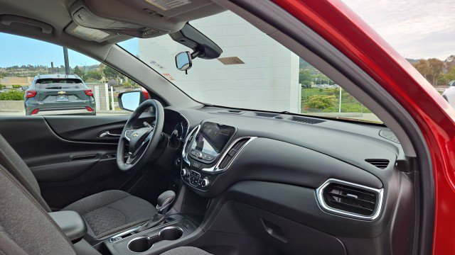 Used 2024 Chevrolet Equinox LT FWD image 28