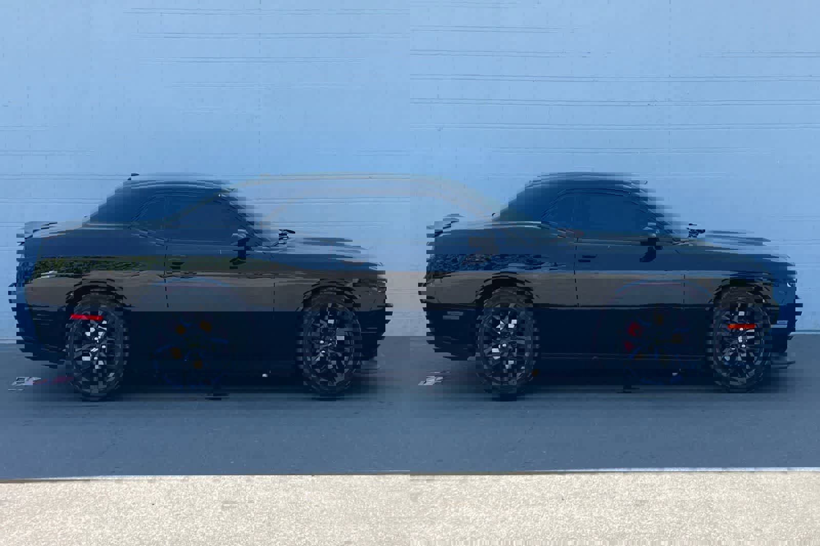 Used 2020 Dodge Challenger GT w/ Blacktop Package image 9