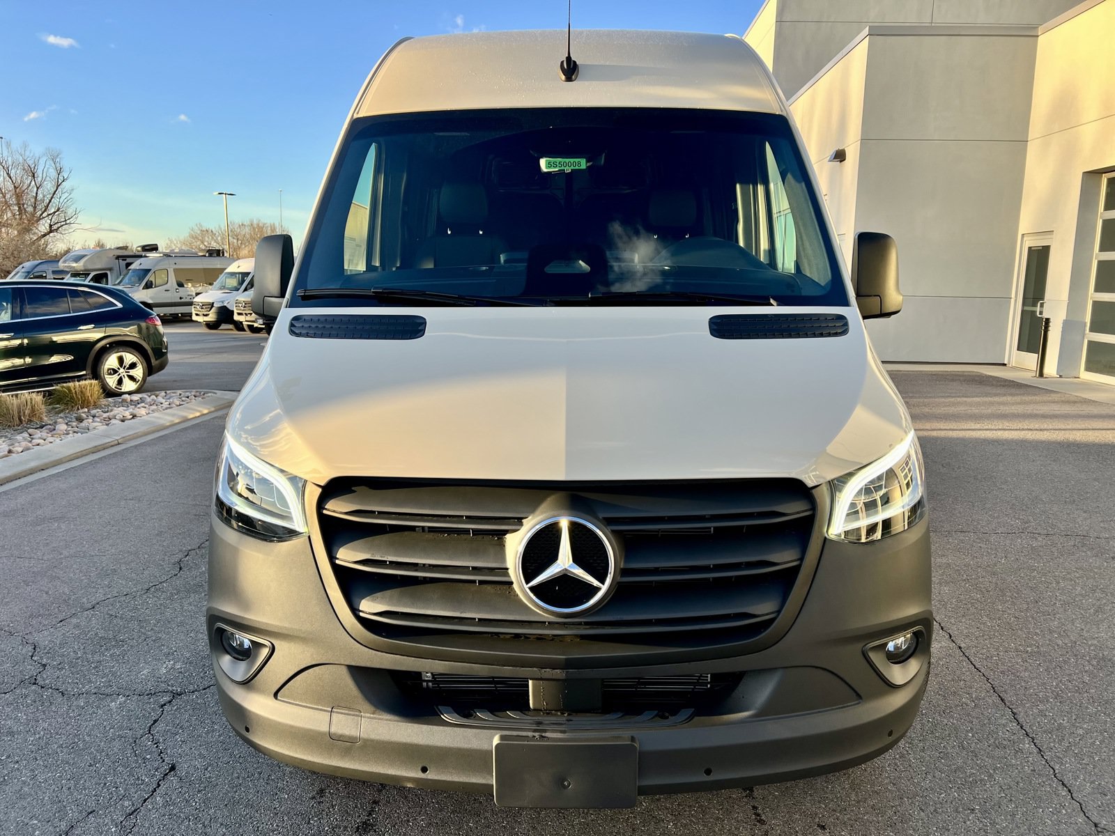 Used 2025 Mercedes-Benz Sprinter 2500 image 7