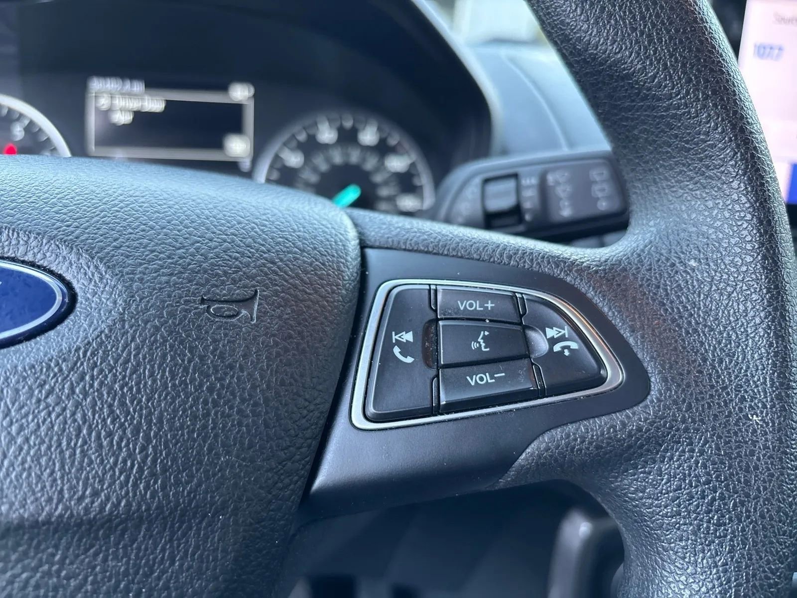 Used 2021 Ford EcoSport SE w/ SE Convenience Package FWD image 16
