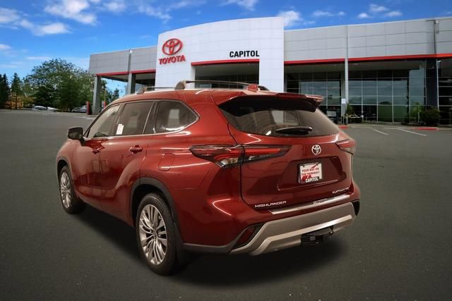 New 2026 Toyota Highlander Platinum AWD/4WD image 4