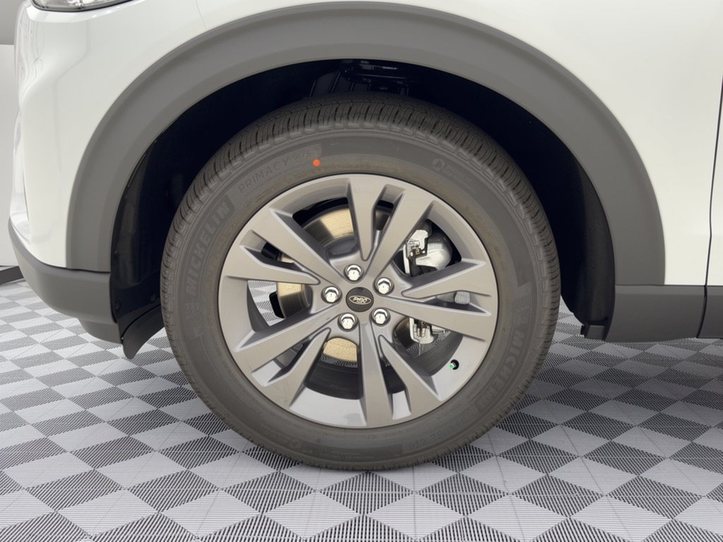 New 2027 Ford Explorer Active w/ Active Comfort Package AWD/4WD image 13
