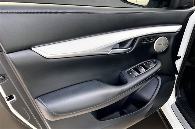 Used 2022 INFINITI QX50 Essential image 16