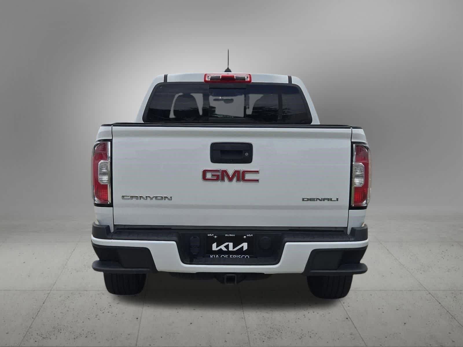 Used 2018 GMC Canyon Denali RWD image 5