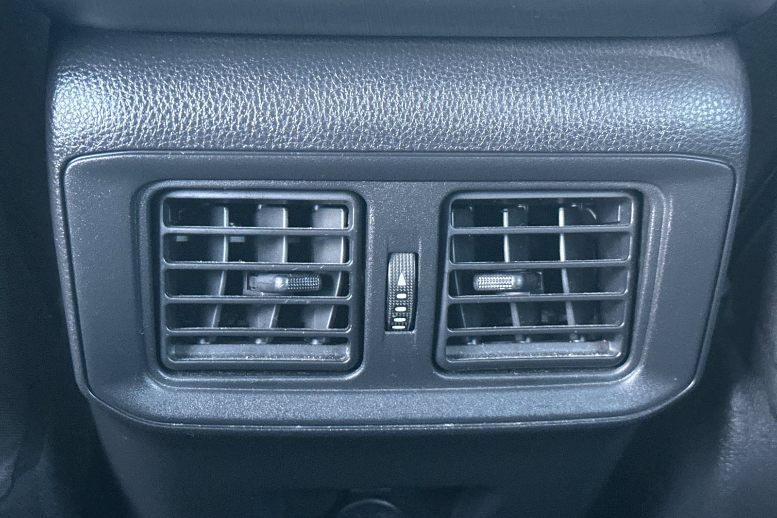 Used 2024 Toyota RAV4 LE image 43