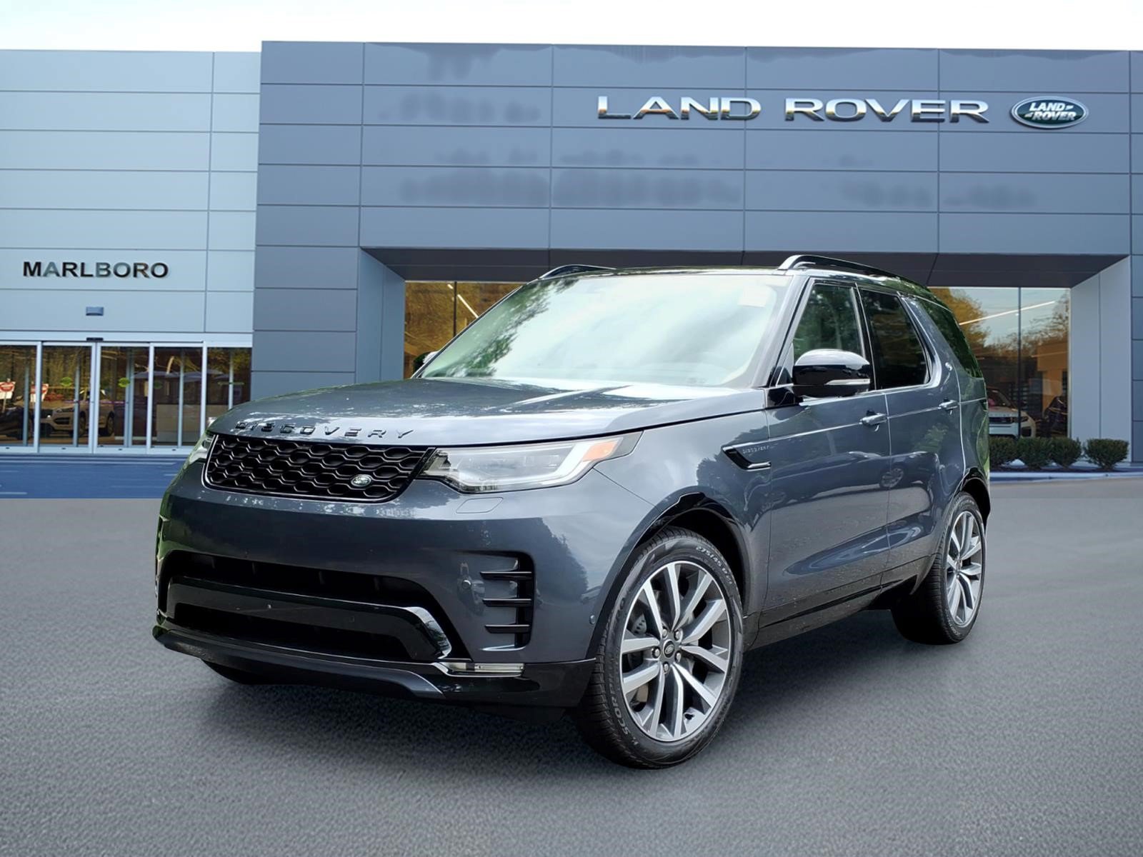 New 2026 Land Rover Discovery Dynamic SE AWD/4WD image 1