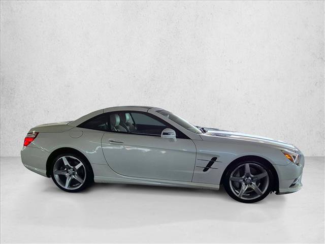 Used 2013 Mercedes-Benz SL 550 image 4