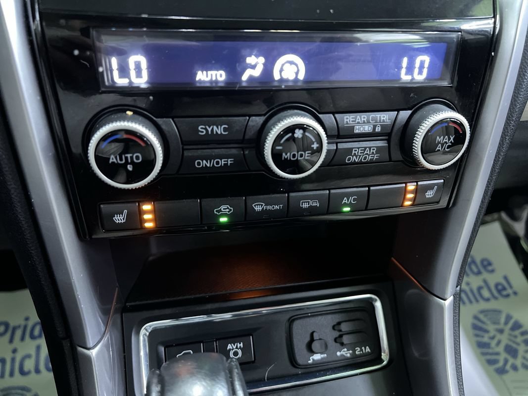 Used 2019 Subaru Ascent Premium AWD/4WD image 22