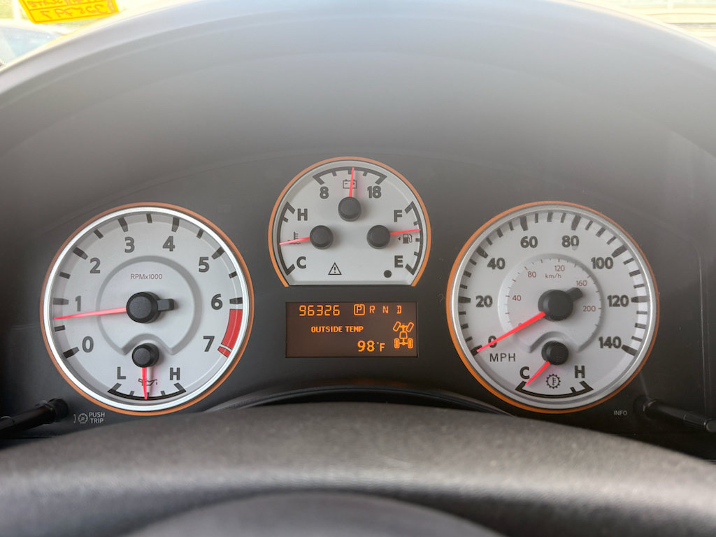 Used 2008 Nissan Titan PRO-4X AWD/4WD image 20