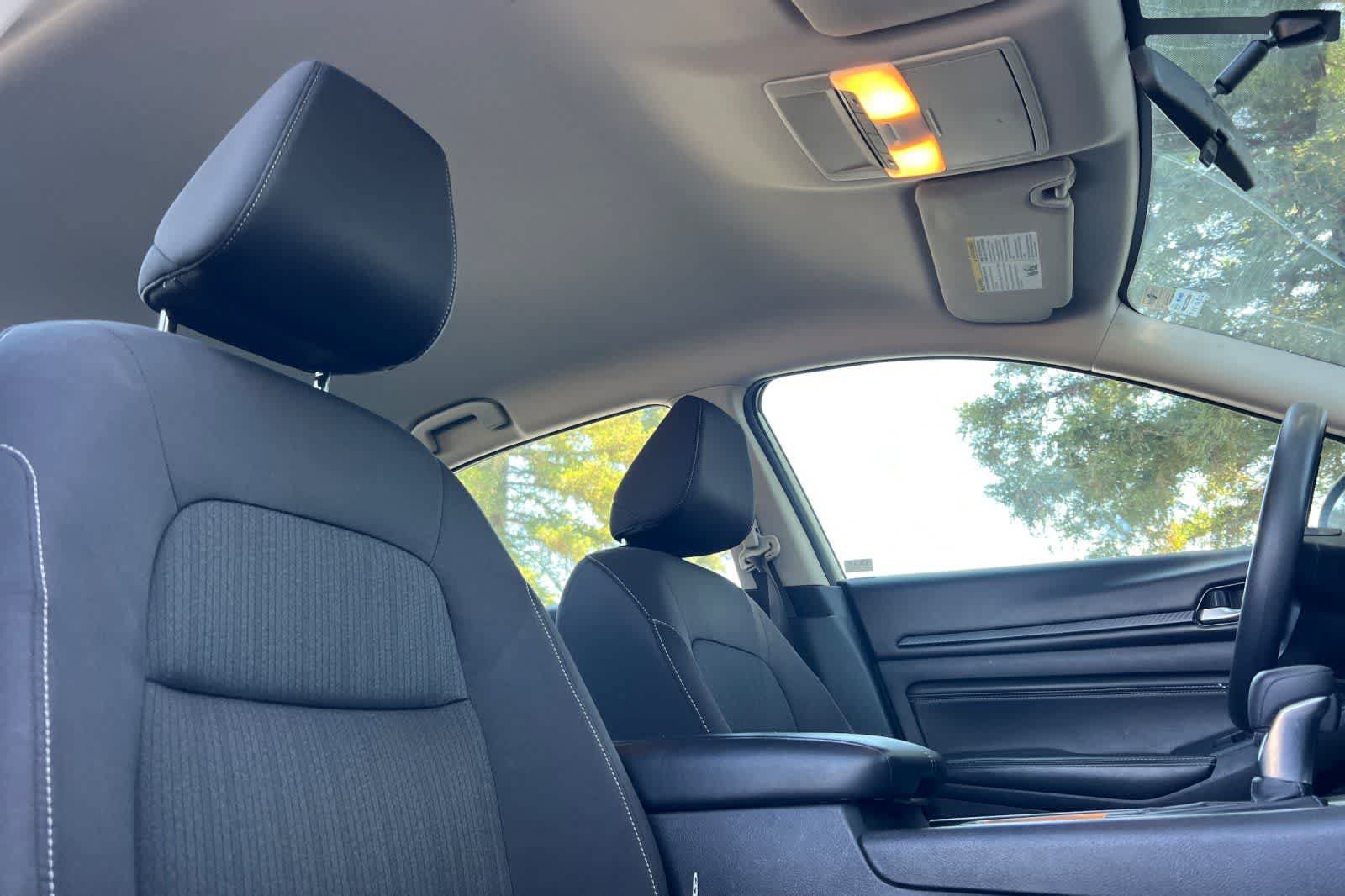 Used 2019 Nissan Altima 2.5 S FWD image 18