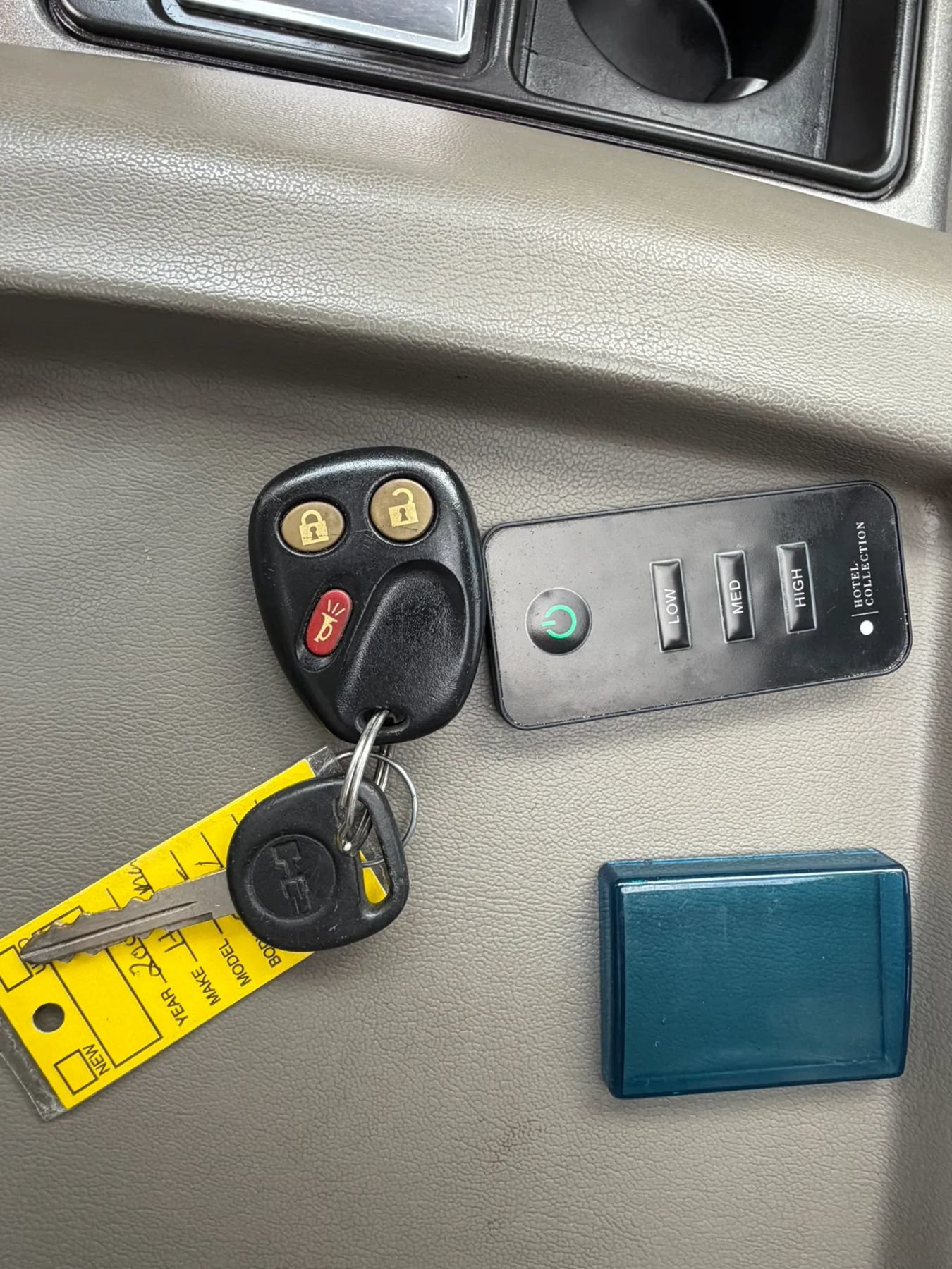 Used 2004 HUMMER H2 AWD/4WD image 36