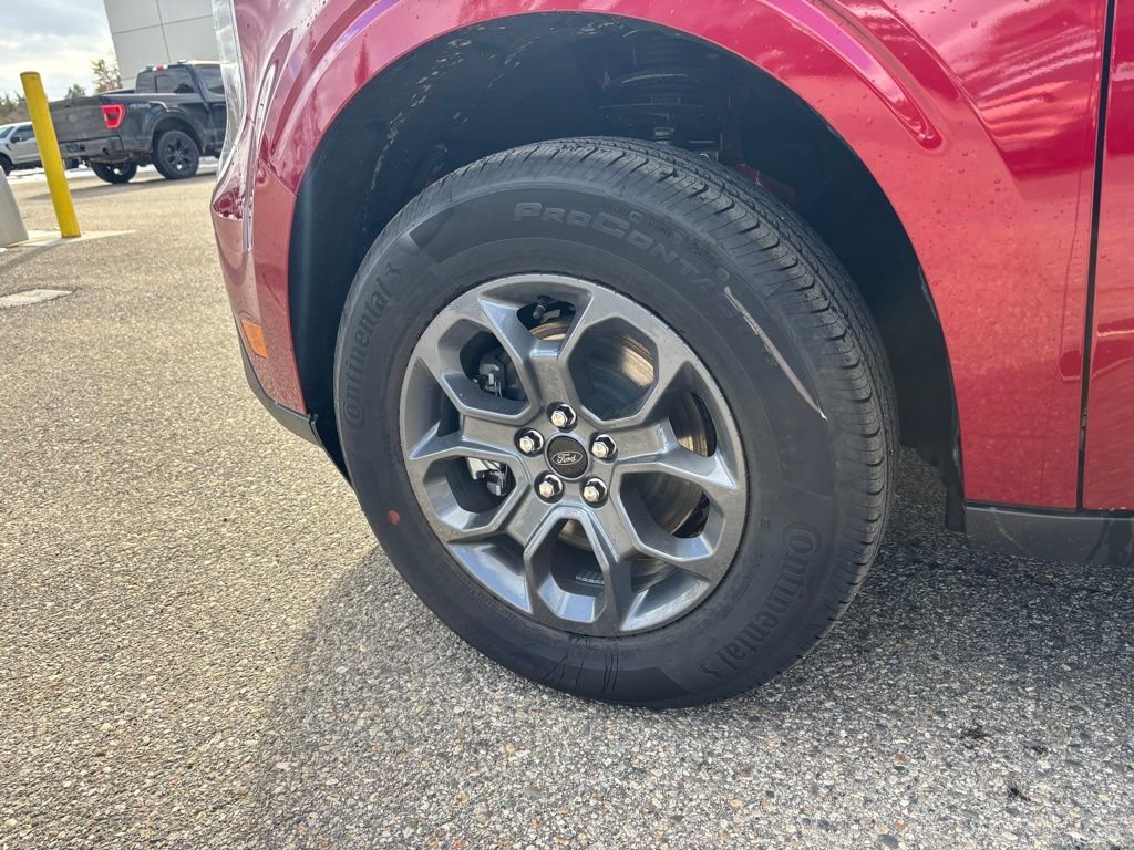 New 2026 Ford Maverick XLT w/ Equipment Group 301A image 11