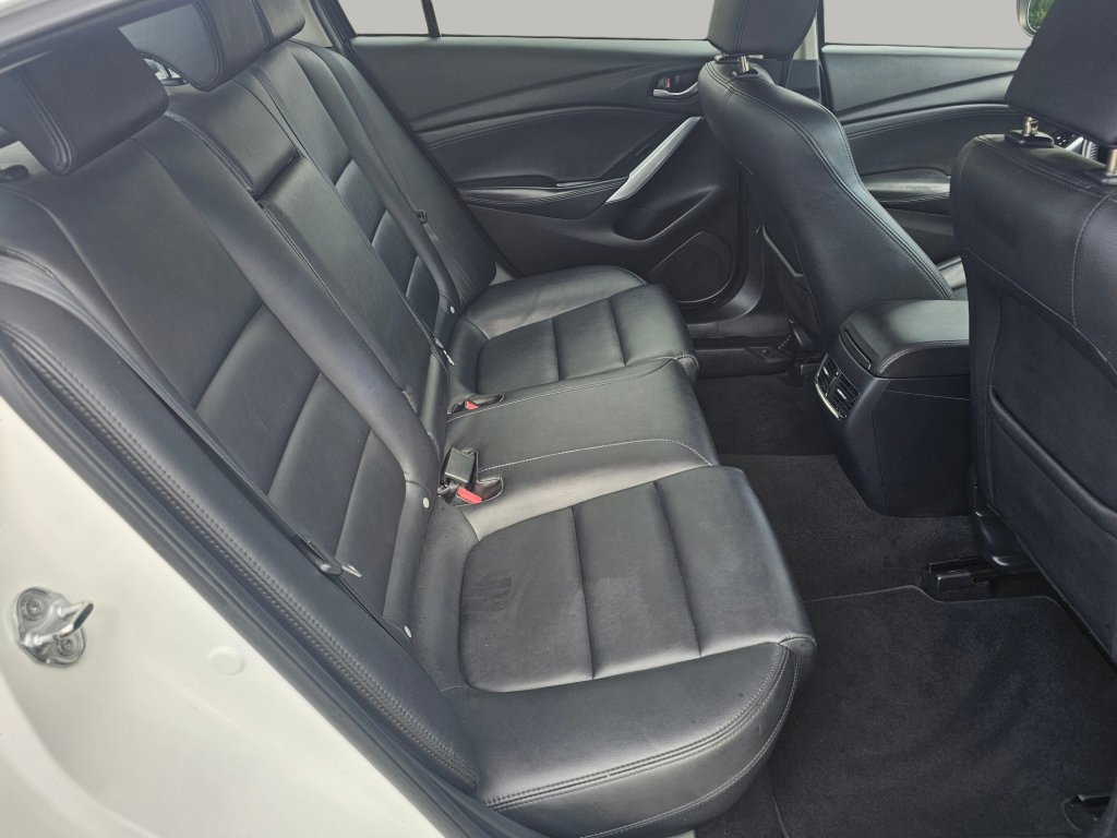 Used 2014 MAZDA MAZDA6 Touring w/ Touring Technology Package image 27