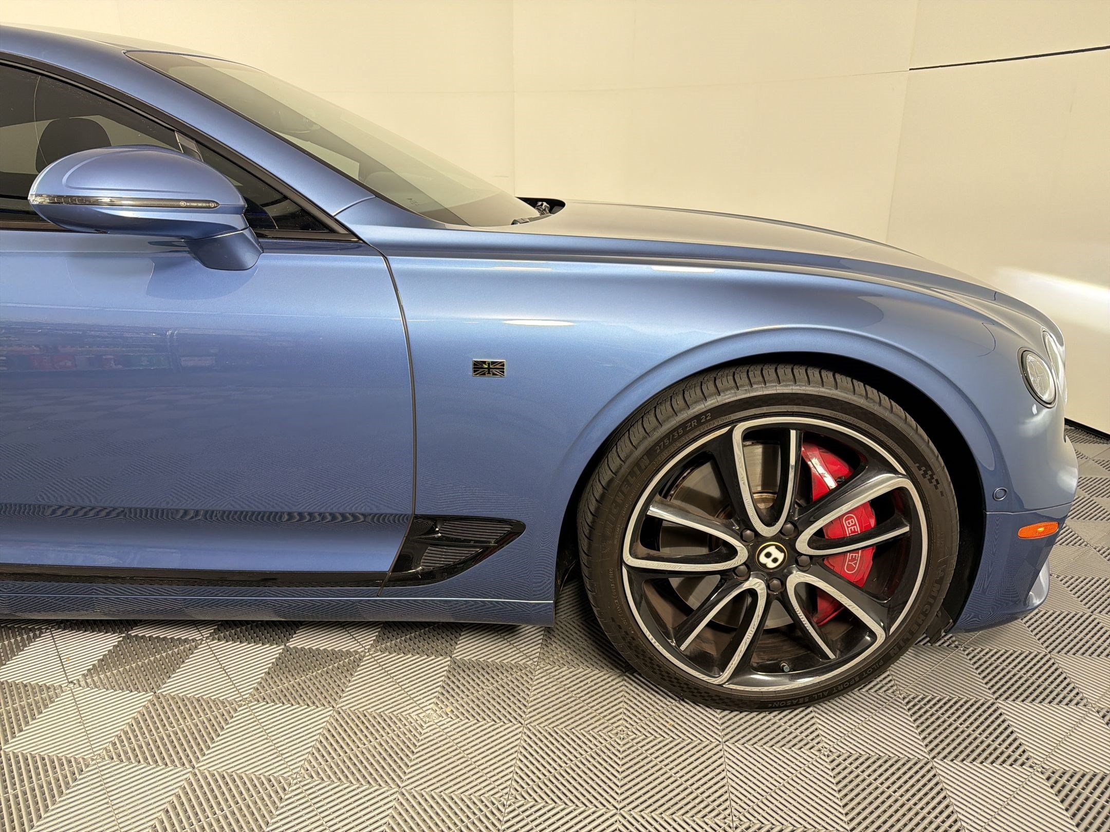 Used 2020 Bentley Continental GT V8 First Edition AWD/4WD image 12