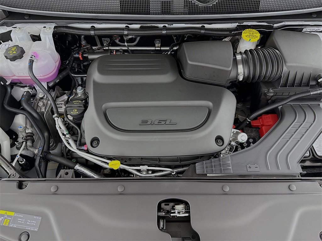 New 2026 Chrysler Pacifica Limited image 33