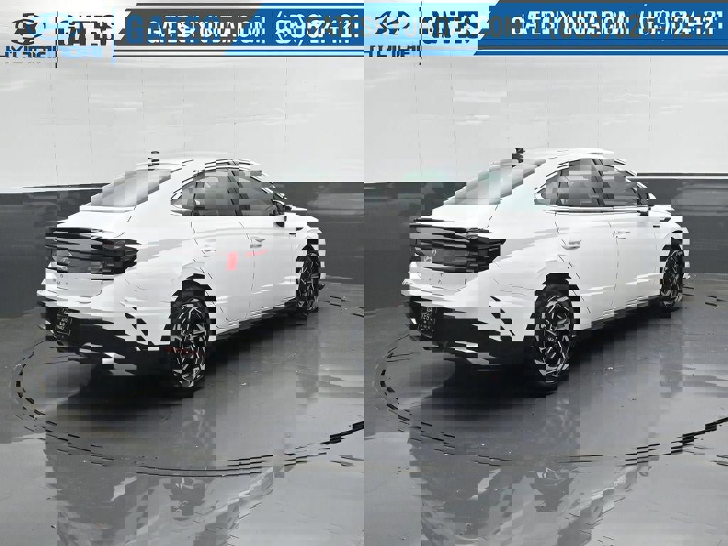 New 2026 Hyundai Sonata SEL image 2