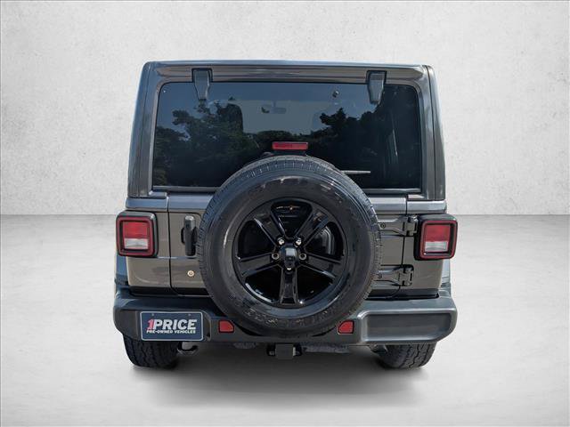 Used 2019 Jeep Wrangler Unlimited Sahara AWD/4WD image 6