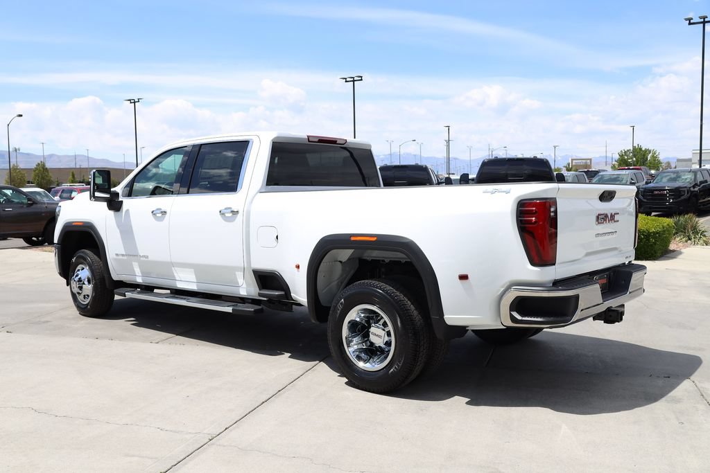 New 2026 GMC Sierra 3500 SLT w/ SLT Convenience Package AWD/4WD image 4