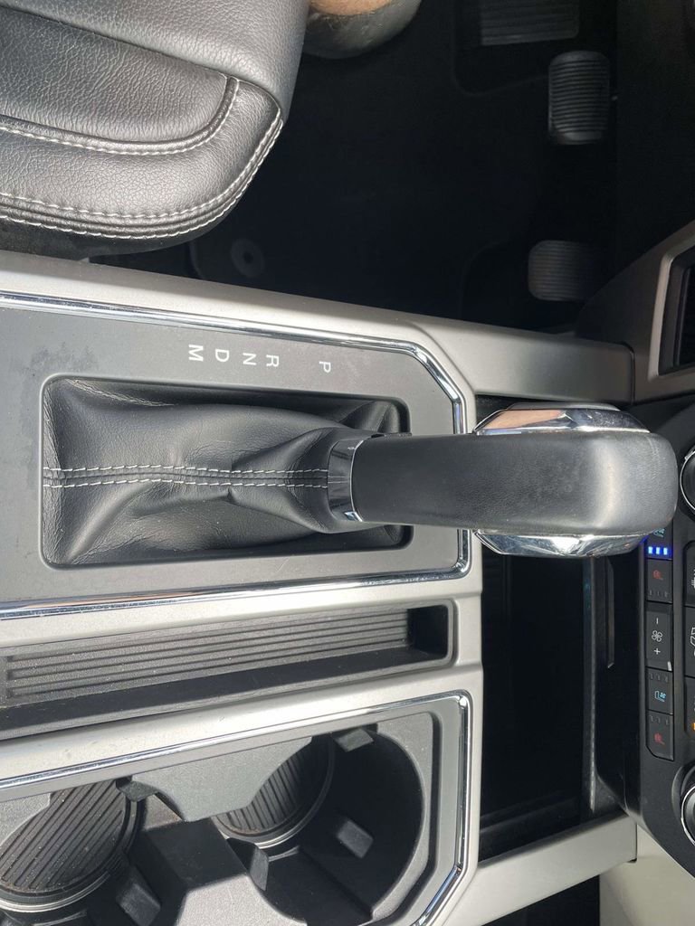 Certified 2020 Ford F150 Lariat image 17