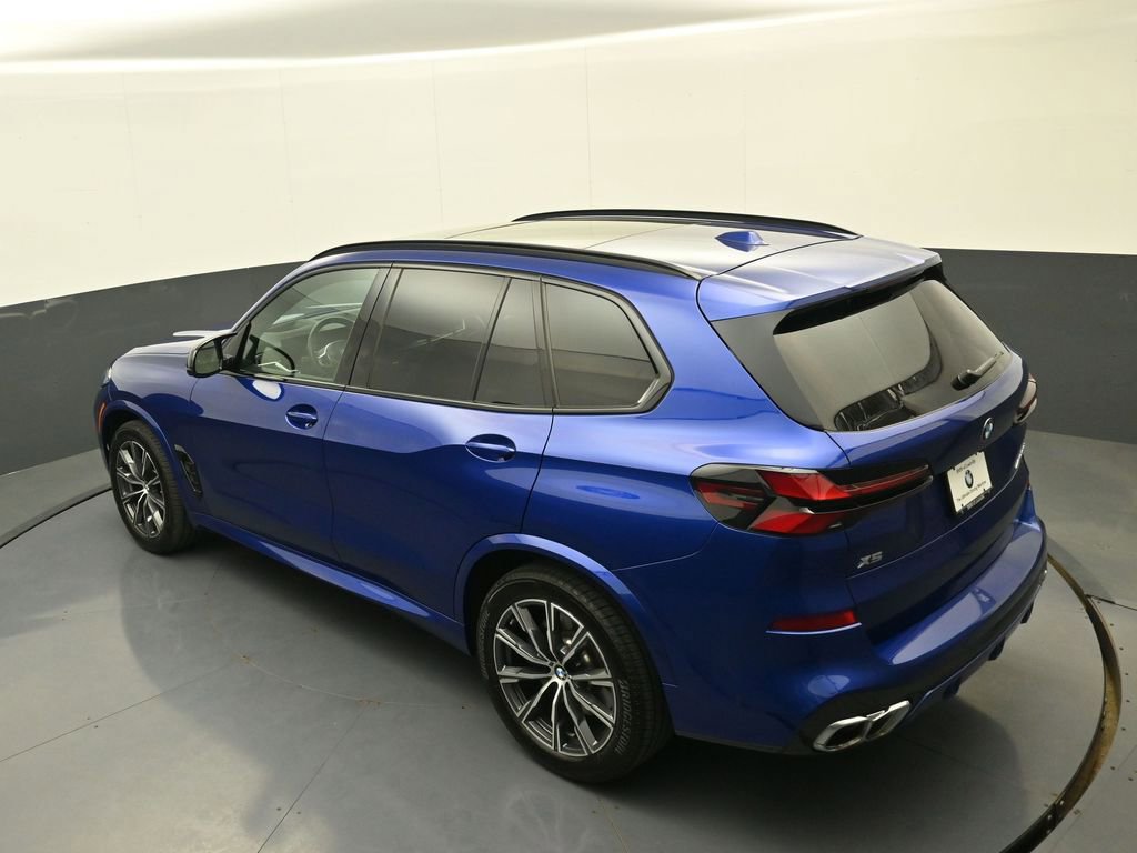 Used 2026 BMW X5 M60i image 35
