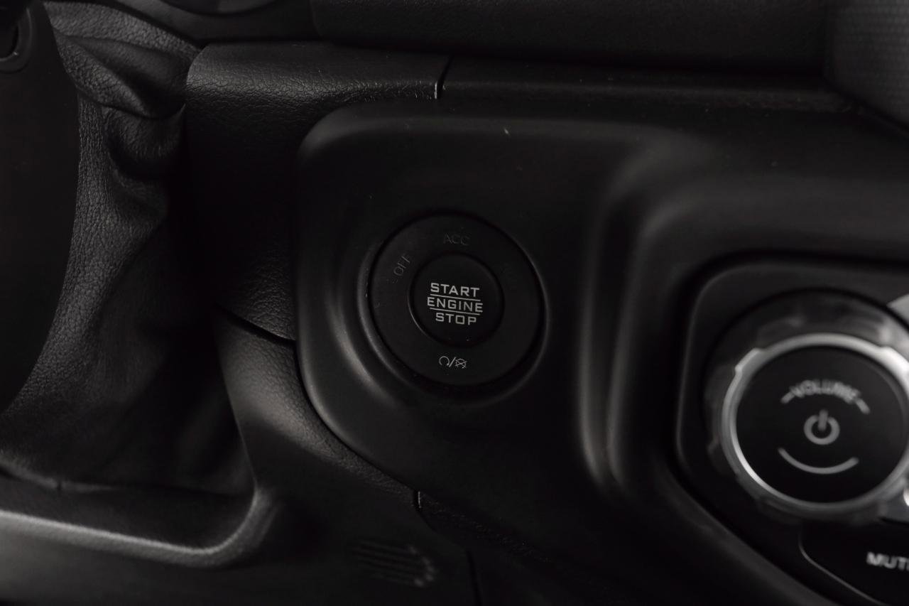 Used 2021 Jeep Wrangler Unlimited Sahara w/ Uconnect 4C Nav & Sound Group image 30