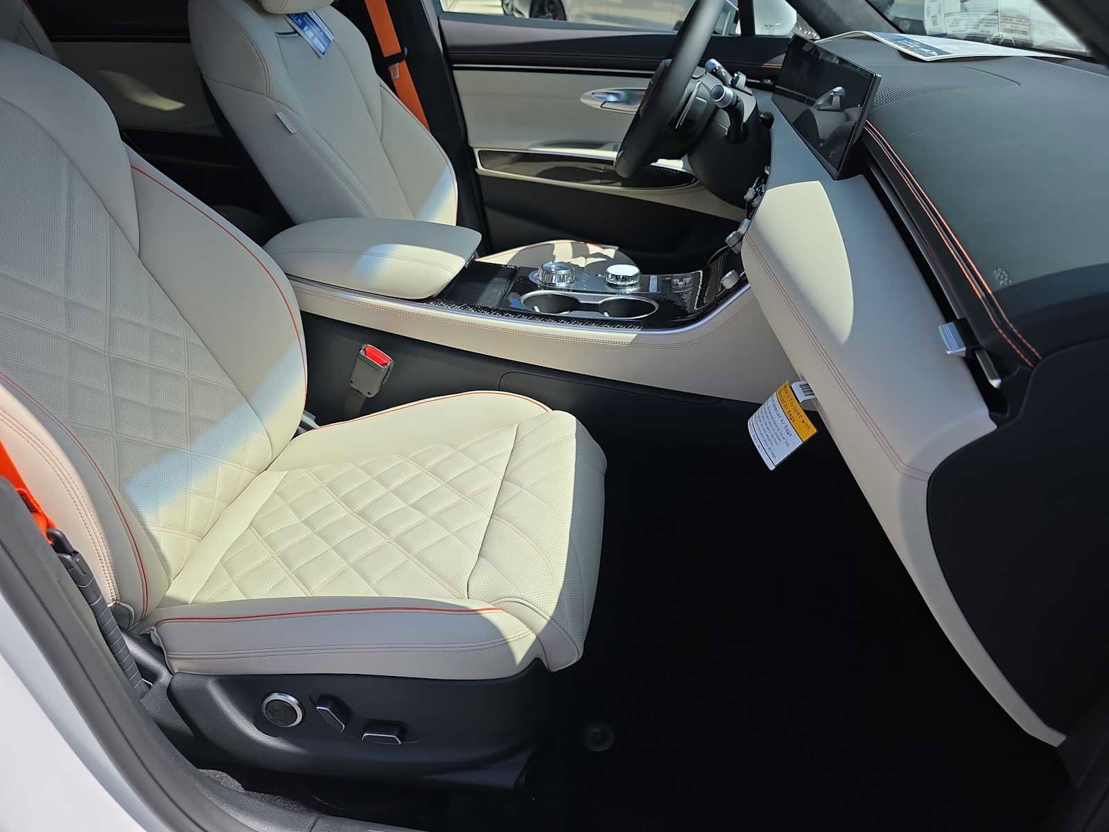 New 2026 Genesis GV70 3.5T Sport Prestige AWD/4WD image 27