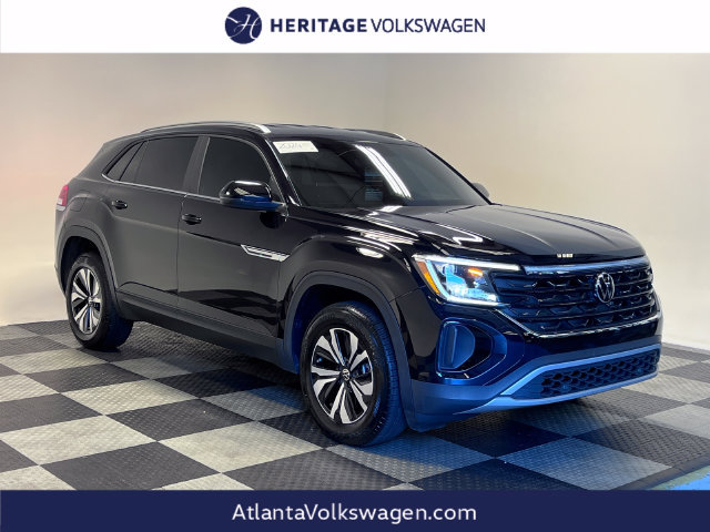 Certified 2024 Volkswagen Atlas Cross Sport SE FWD image 1