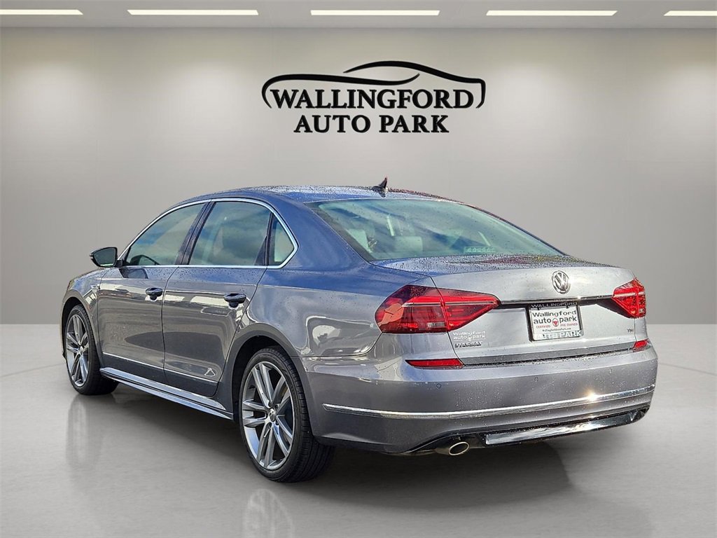 Used 2019 Volkswagen Passat 2.0T SE R-Line image 6