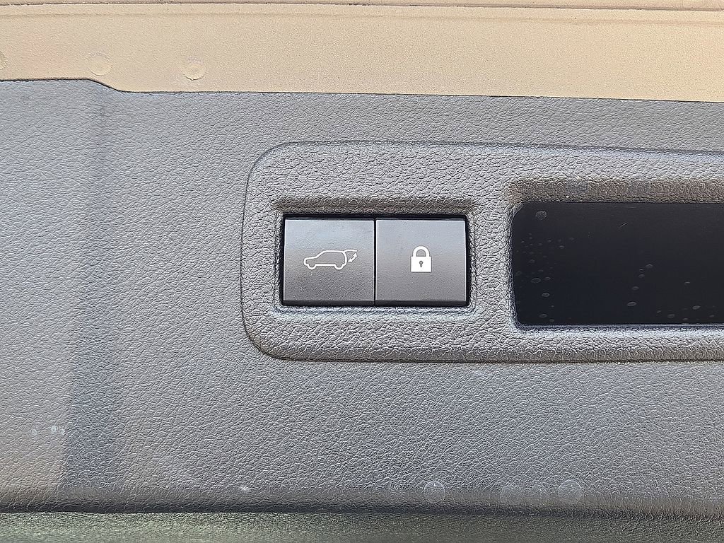 Used 2020 Lexus NX 300 F Sport w/ F Sport Premium Package image 15