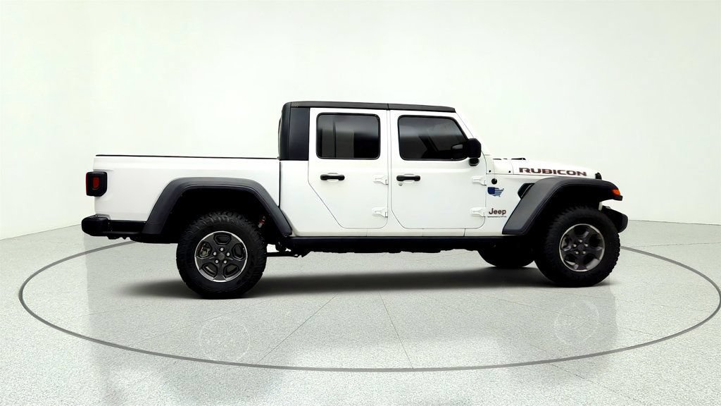 Used 2022 Jeep Gladiator Rubicon w/ Cold Weather Group AWD/4WD image 4