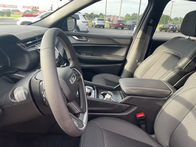 New 2025 Jeep Grand Cherokee Laredo X image 6