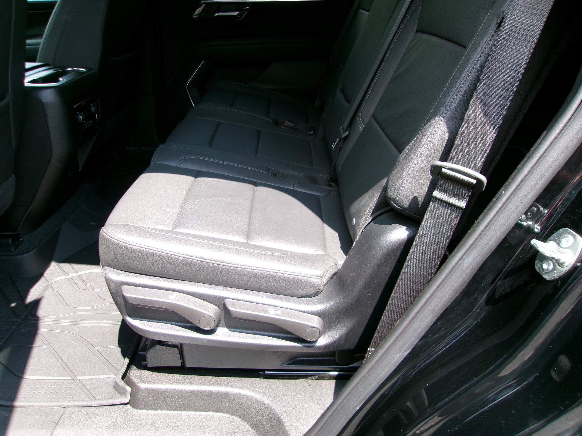 Certified 2025 Chevrolet Tahoe Z71 AWD/4WD image 11
