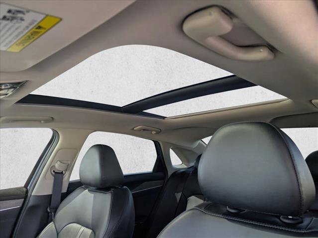 Used 2023 Kia K5 EX image 15