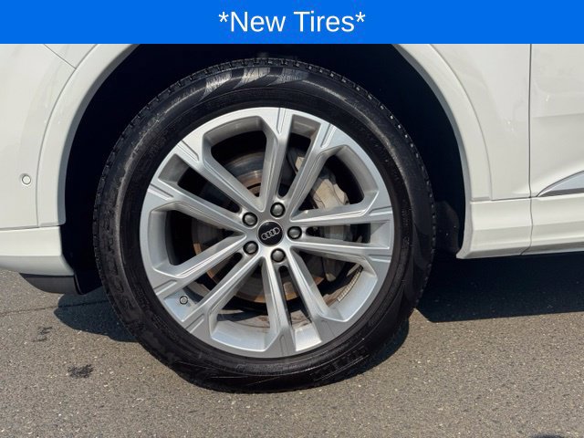 Used 2025 Audi Q7 3.0T Premium Plus AWD/4WD image 11