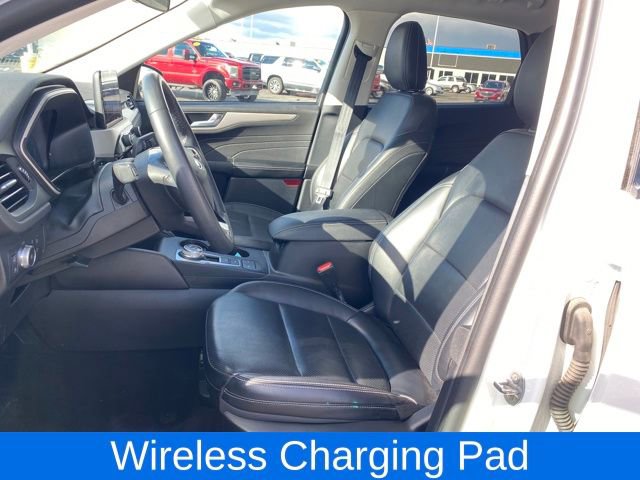 Used 2022 Ford Escape SEL w/ Technology Package image 15
