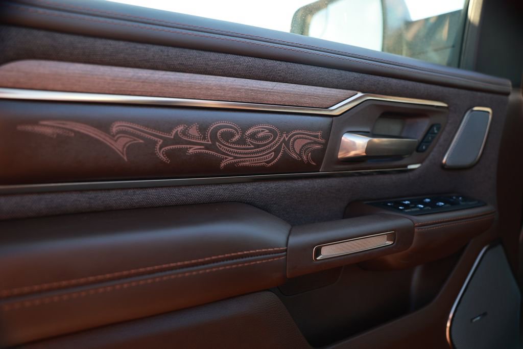 New 2026 RAM 1500 Limited w/ Trailer Tow Group image 14